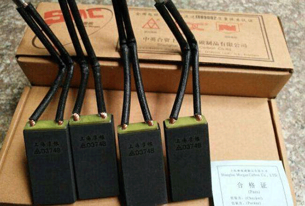 導致直流電機的碳刷發生故障的兩個主要因素。