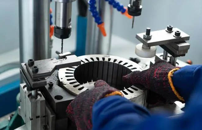 3種減輕電機重量和提高效率的方法？